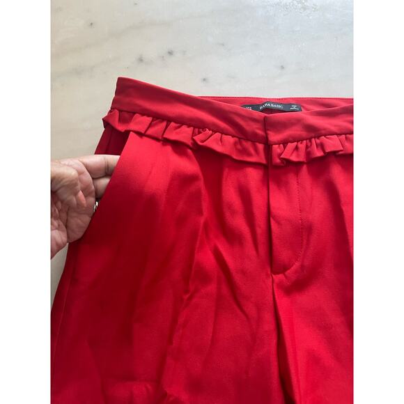 New Zara Ruffle Pants - Picture 6 of 8